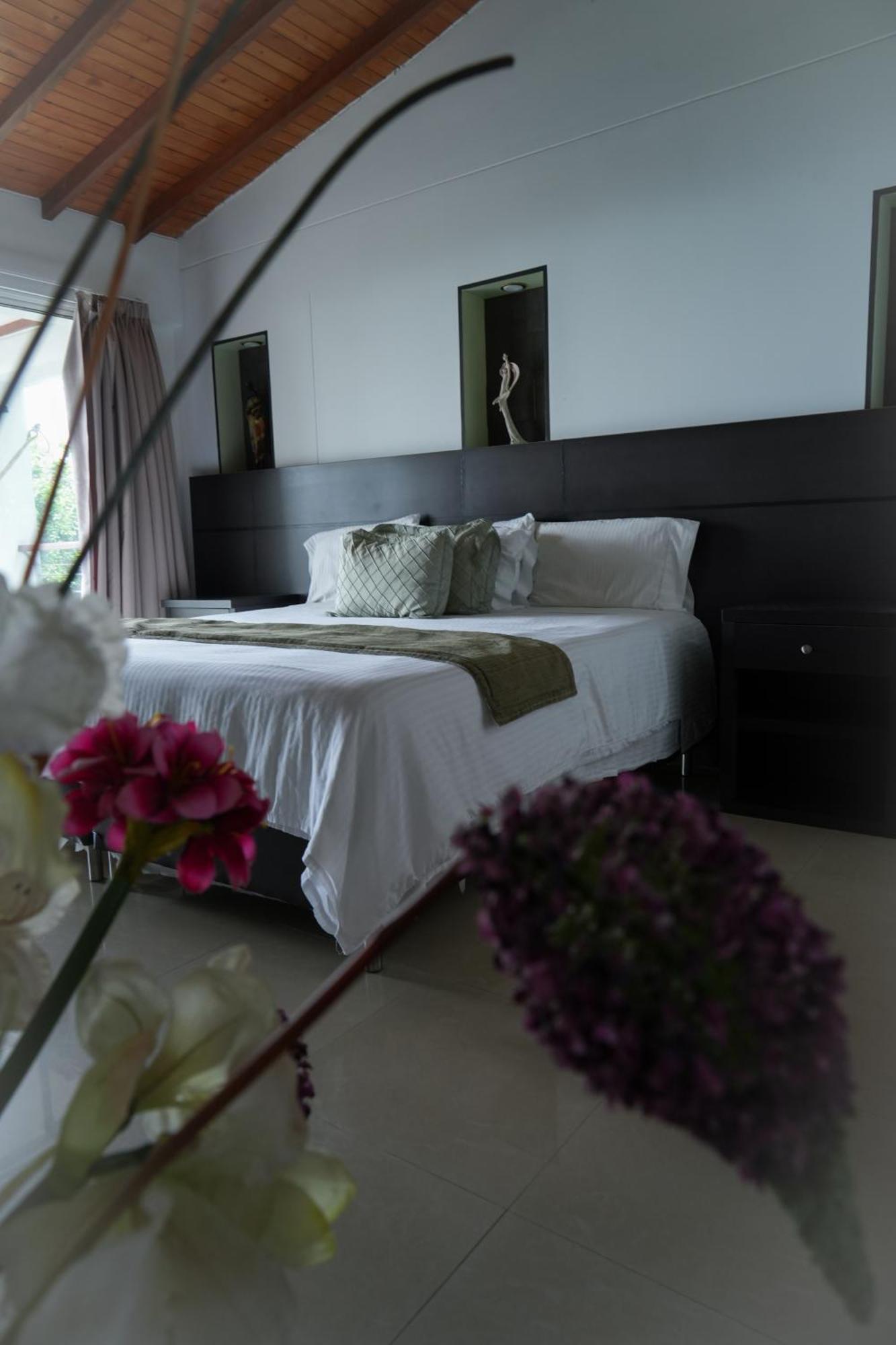 Serenity Suites Casa Boutique Bucaramanga Exterior foto